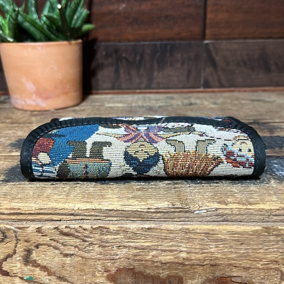 Vintage 80s Children of the World Tapestry Wallet - Picture 6 of 10